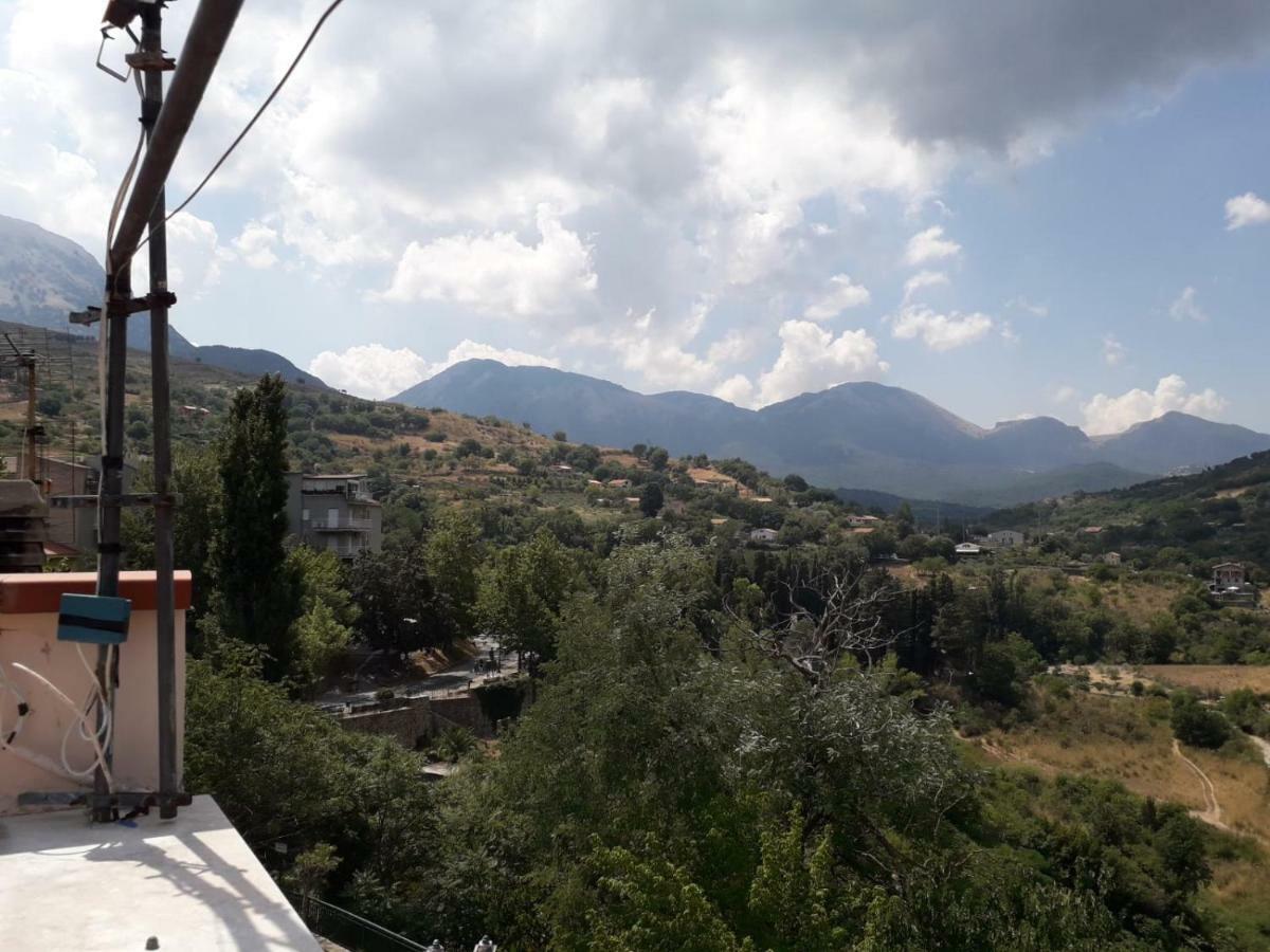 Al Belvedere Isnello Luaran gambar